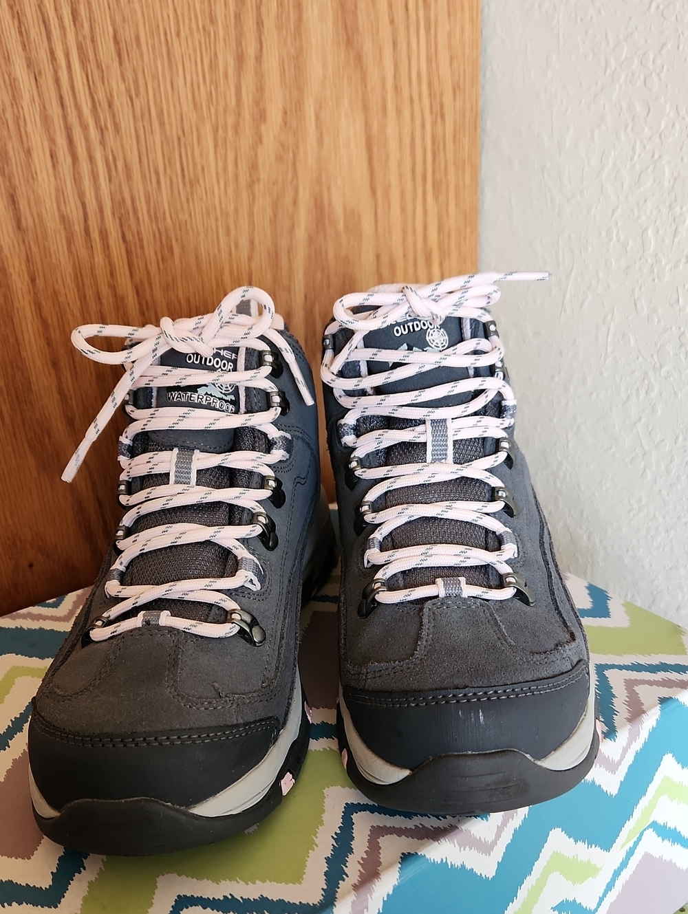 Skechers Gray Lace-Up Women's Outdoor Boots - Waterproof
